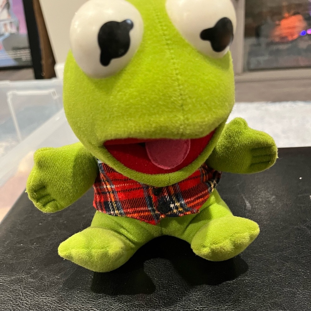 Vintage Muppets Kermit the Frog 1987 PlushToy with Red Plaid Vest